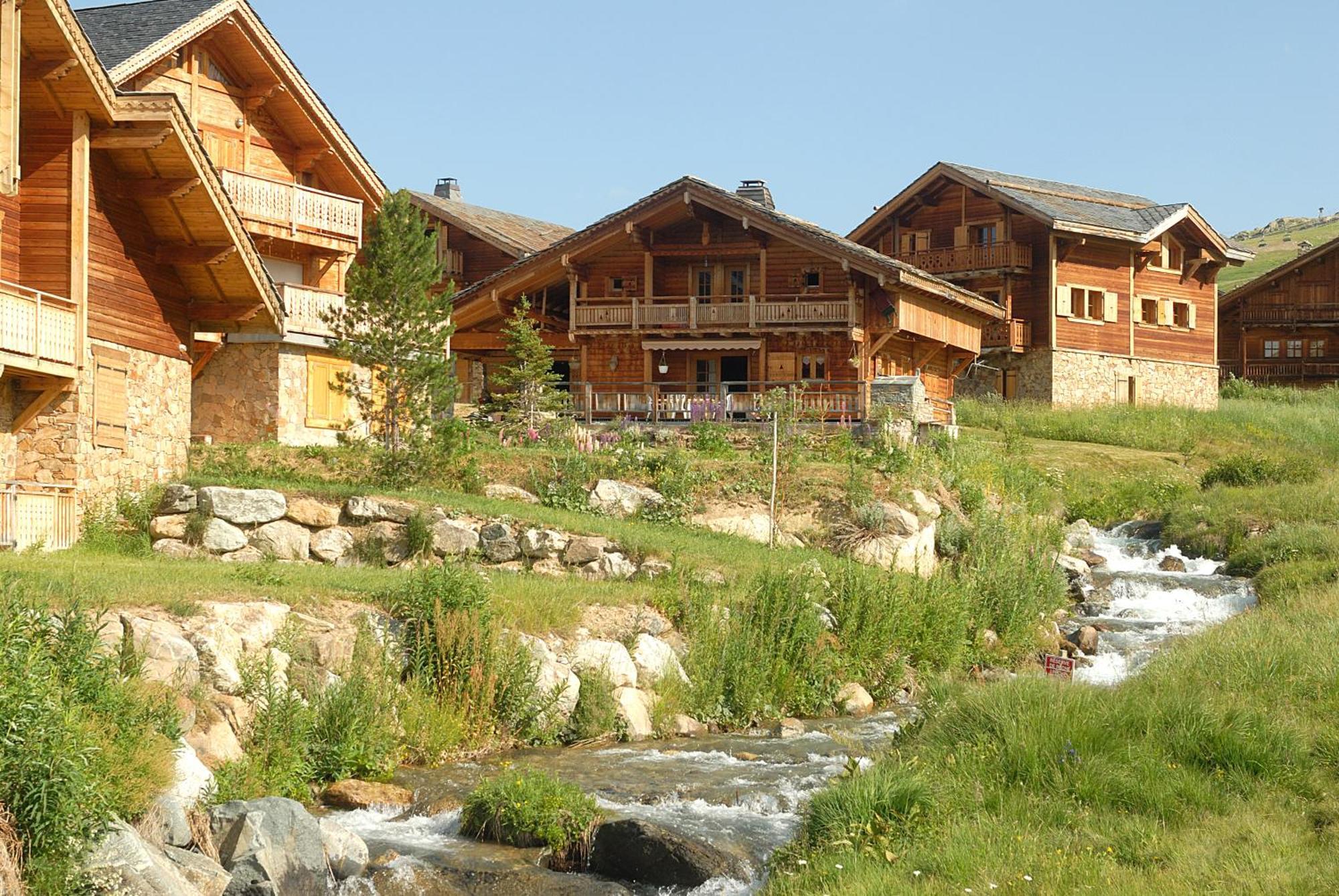 Madame Vacances Les Chalets de l'Altiport Alpe d'Huez Exterior foto