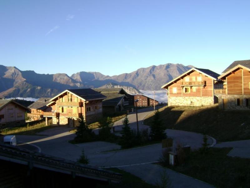 Madame Vacances Les Chalets de l'Altiport Alpe d'Huez Exterior foto